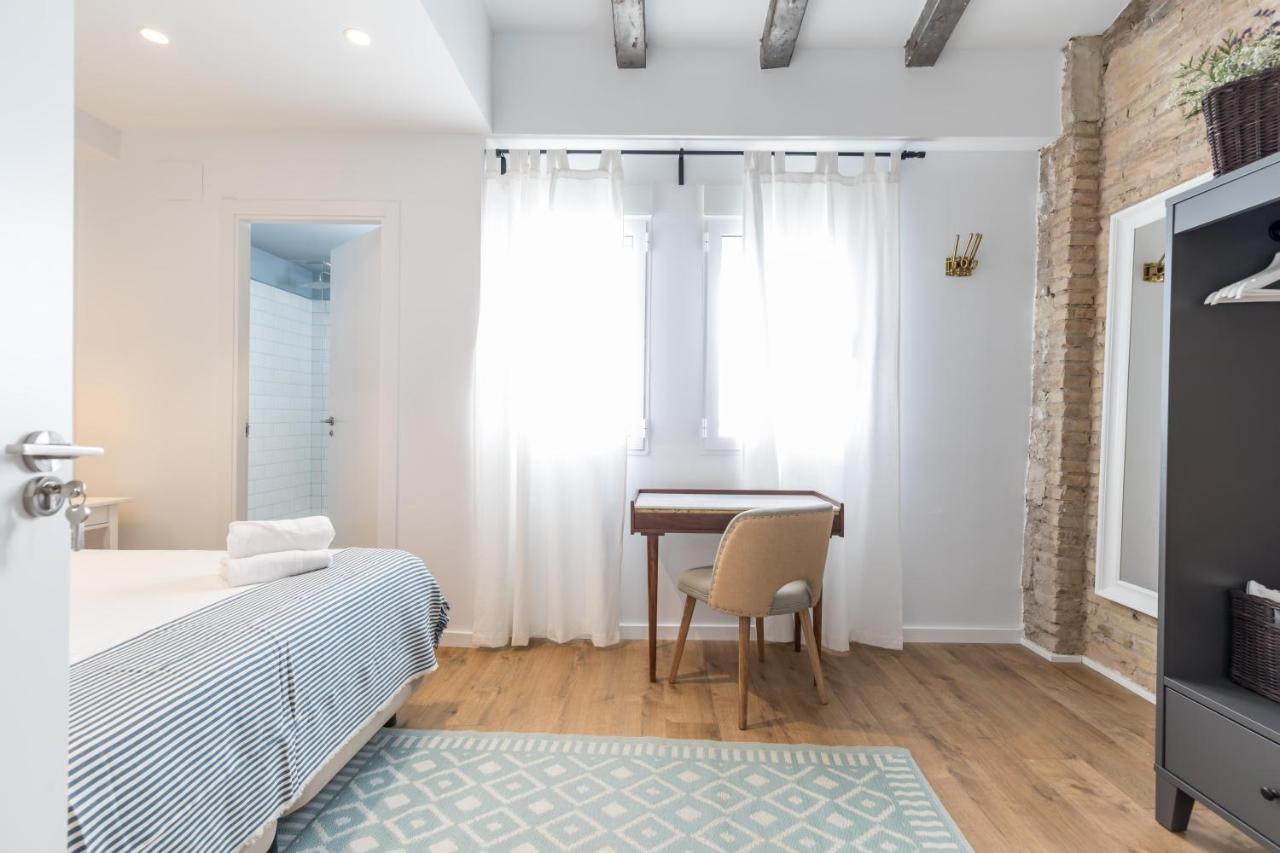 Maison Reina B&B Valencia Ngoại thất bức ảnh